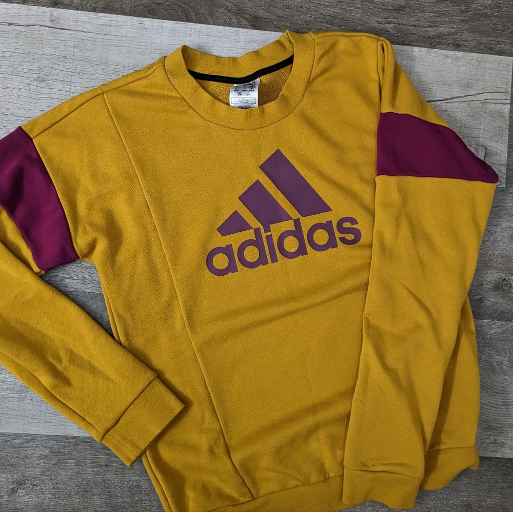 Adidas sweatshirt. Great condition. Size S. Mustard yellow